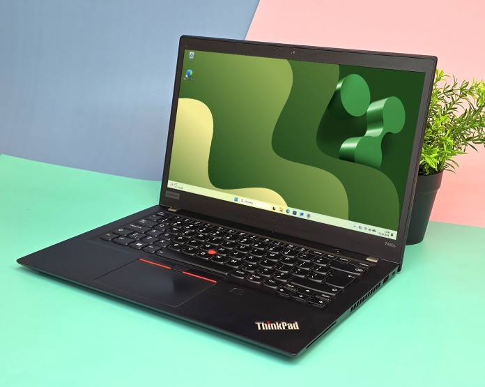 Laptop Lenovo ThinkPad T490s - zdjęcie produktu